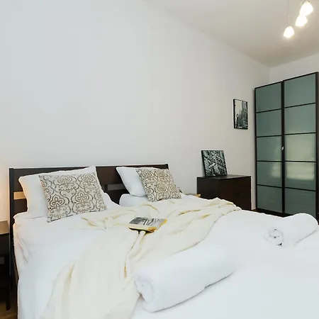 Apartamento Shortstaypoland Sandomierska B157