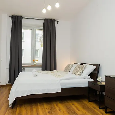 Shortstaypoland Sandomierska B157 Appartement *